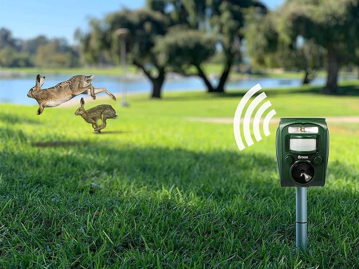 2026 Upgraded Solar Animal Repellent, Cat Repellent Outdoor, Squirrel Repellent, Deer Repellent, Ultrasonic Pest Repeller, Waterproof IP 65, Motion Detection, Dog, Raccoon, Skunk, Rabbit, Rodent